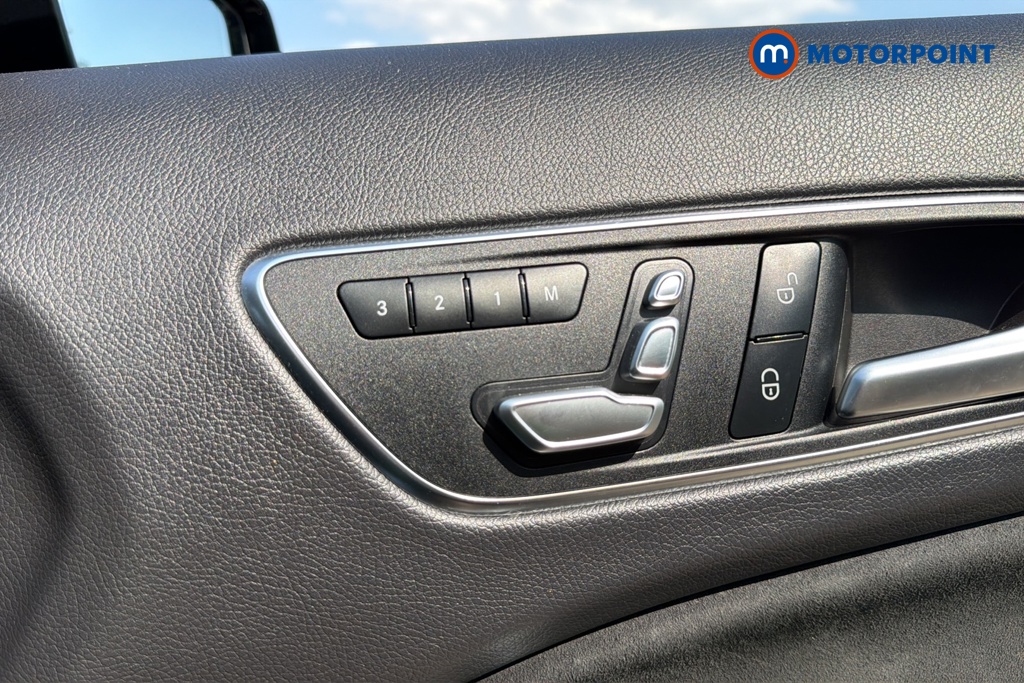 Mercedes-Benz GLA Amg Line Manual Petrol SUV - Stock Number (1645867) - 23rd supplementary image