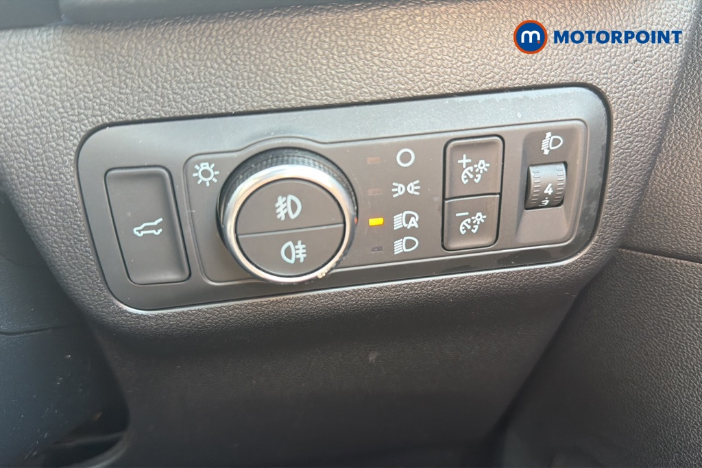 Ford Kuga St-Line Edition Automatic Petrol-Electric Hybrid SUV - Stock Number (1645972) - 11th supplementary image