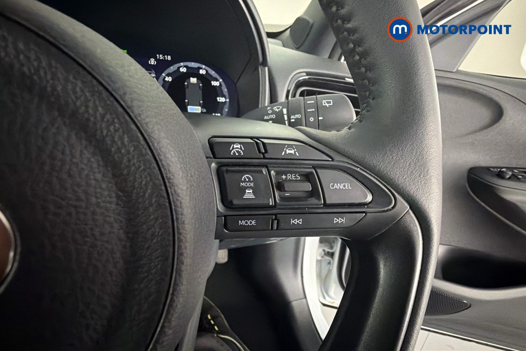 Toyota Yaris Cross Excel Automatic Petrol-Electric Hybrid Estate - Stock Number (1646001) - 4th supplementary image
