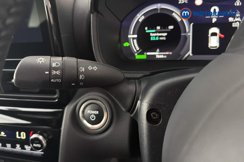 Toyota Yaris Cross Excel Automatic Petrol-Electric Hybrid Estate - Stock Number (1646001) - 6th supplementary image