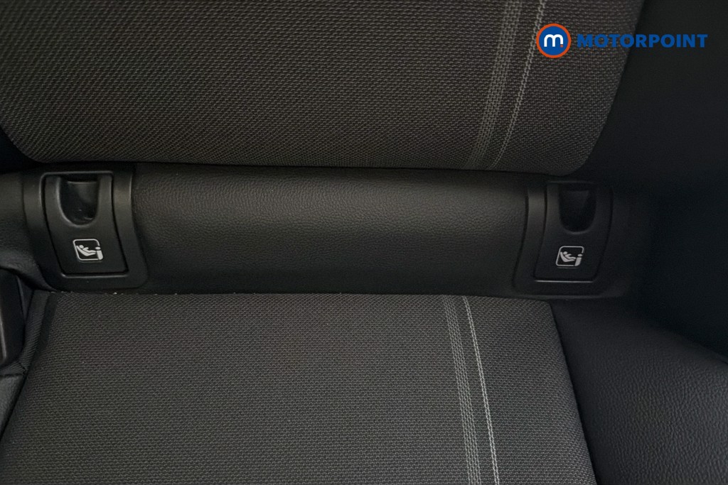 Toyota Yaris Cross Excel Automatic Petrol-Electric Hybrid Estate - Stock Number (1646001) - 29th supplementary image