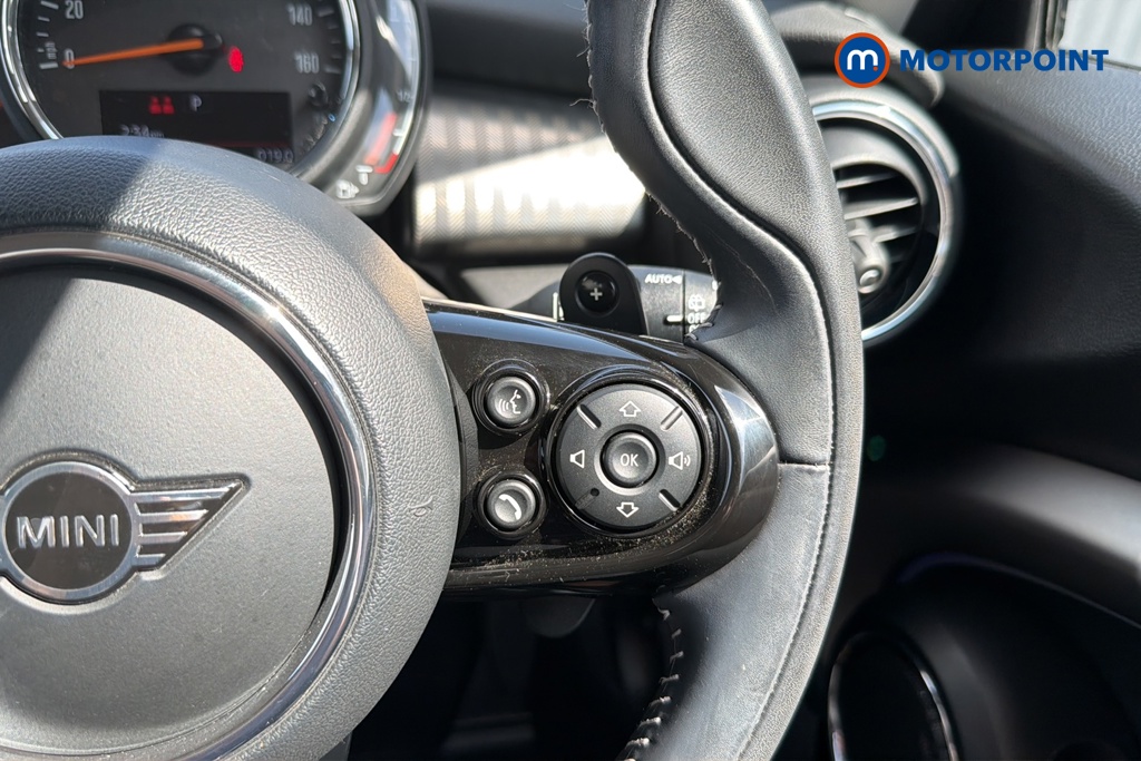 Mini Hatchback Cooper S Exclusive Automatic Petrol Hatchback - Stock Number (1646040) - 3rd supplementary image