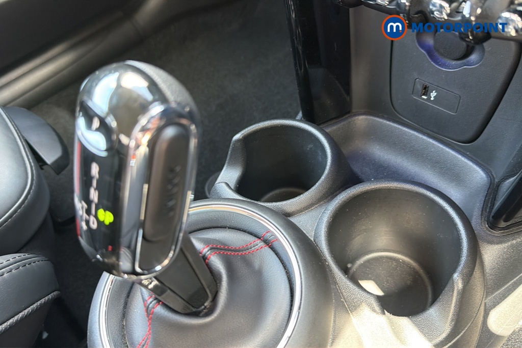 Mini Hatchback Cooper S Exclusive Automatic Petrol Hatchback - Stock Number (1646040) - 16th supplementary image