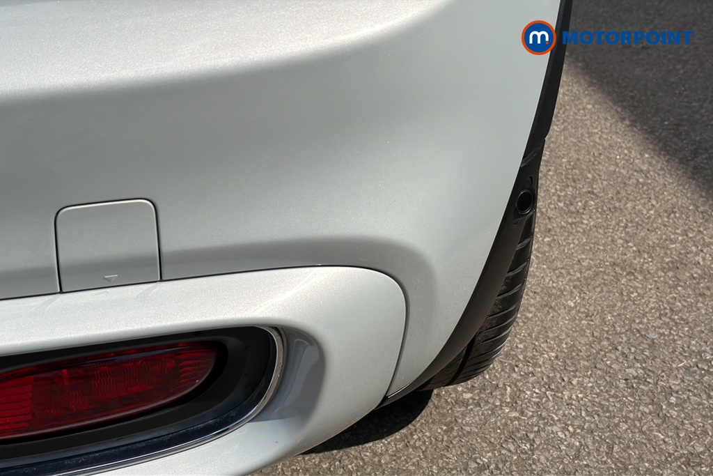 Mini Hatchback Cooper S Exclusive Automatic Petrol Hatchback - Stock Number (1646040) - 39th supplementary image