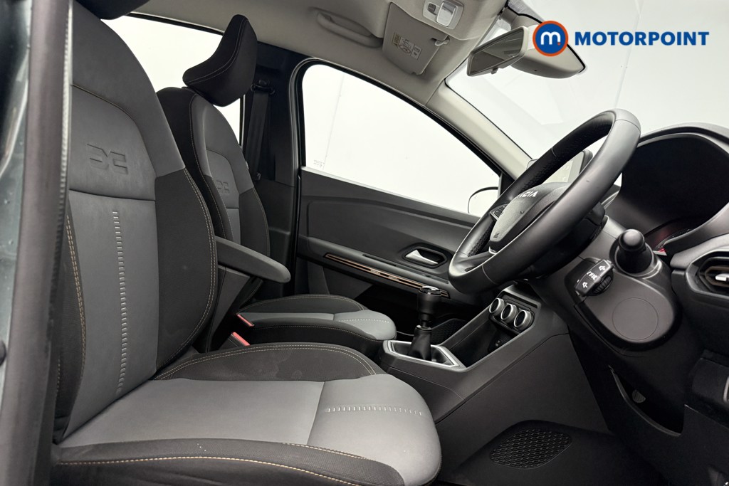 Dacia Sandero Stepway Extreme Manual Petrol Hatchback - Stock Number (1646161) - 8th supplementary image