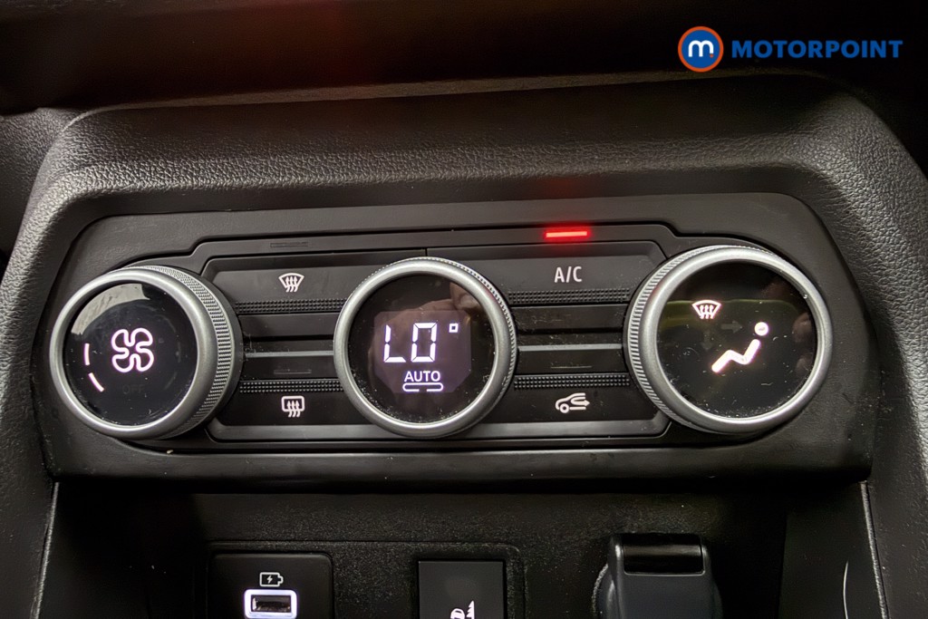 Dacia Sandero Stepway Extreme Manual Petrol Hatchback - Stock Number (1646161) - 16th supplementary image