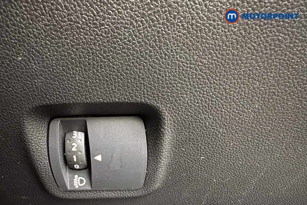 Dacia Sandero Stepway Extreme Manual Petrol Hatchback - Stock Number (1646161) - 17th supplementary image