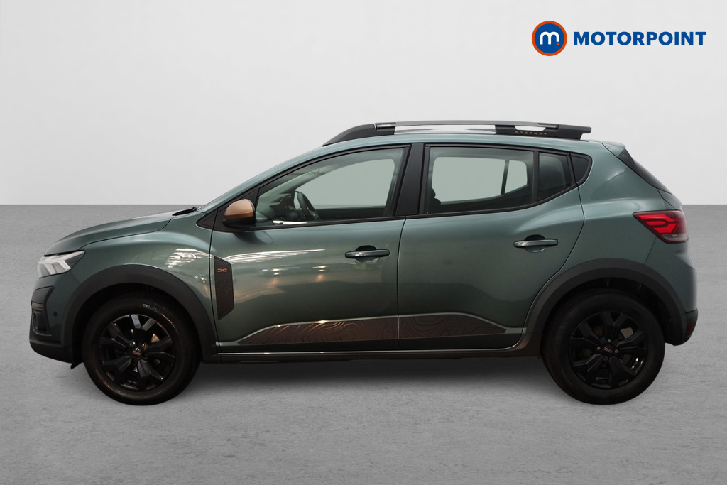 Dacia Sandero Stepway Extreme Manual Petrol Hatchback - Stock Number (1646161) - Passenger side