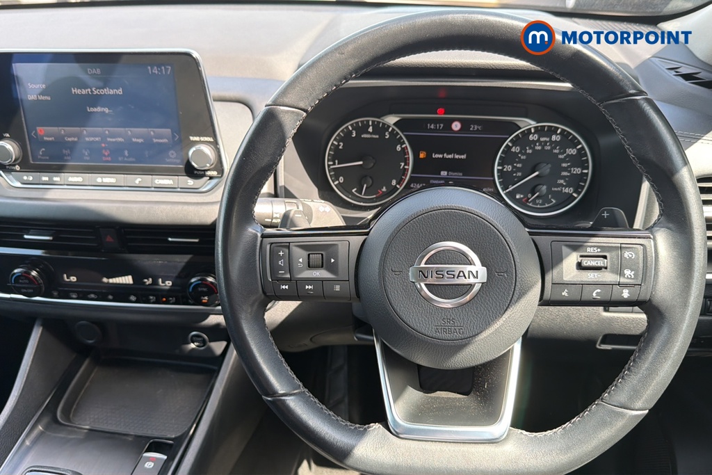 Nissan Qashqai Acenta Premium Automatic Petrol SUV - Stock Number (1646195) - 2nd supplementary image