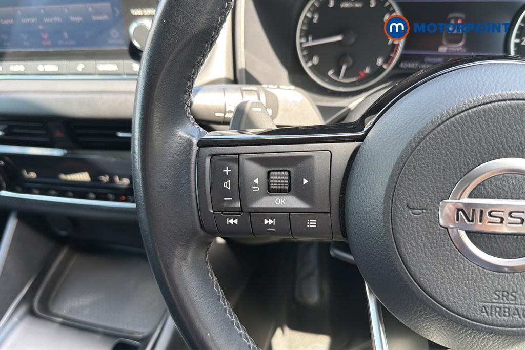 Nissan Qashqai Acenta Premium Automatic Petrol SUV - Stock Number (1646195) - 4th supplementary image
