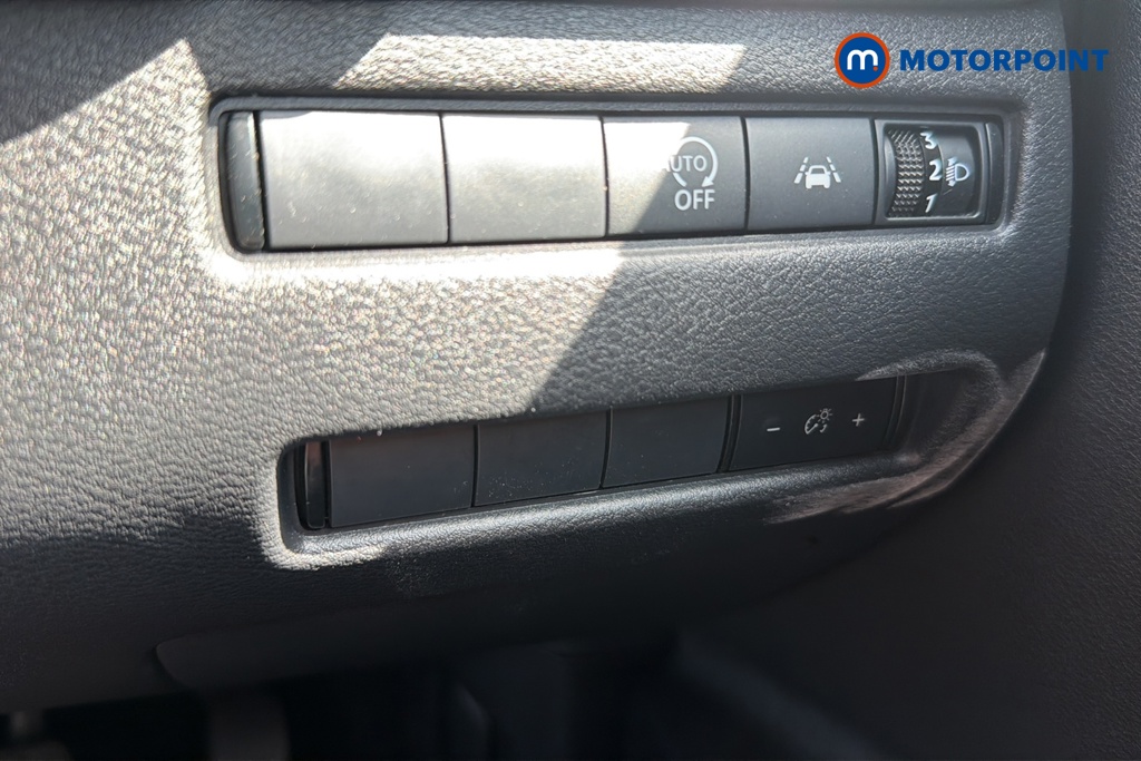Nissan Qashqai Acenta Premium Automatic Petrol SUV - Stock Number (1646195) - 11th supplementary image