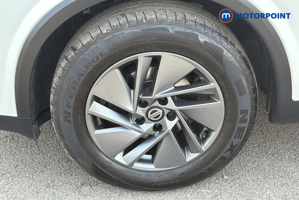 Nissan Qashqai Acenta Premium Automatic Petrol SUV - Stock Number (1646195) - 44th supplementary image
