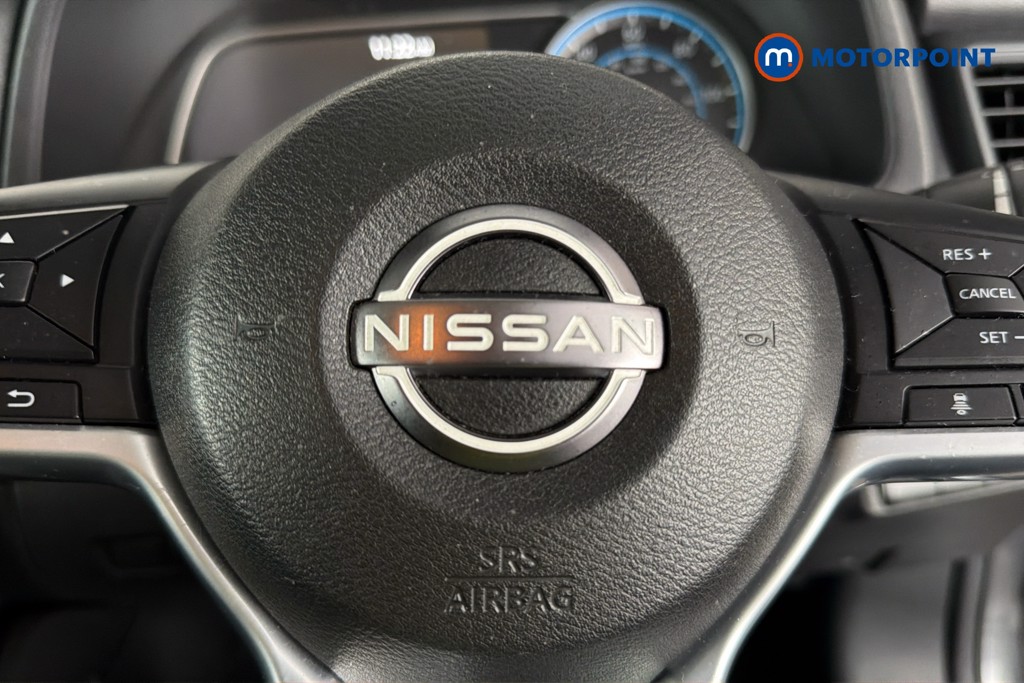 Nissan Leaf Acenta Automatic Electric Hatchback - Stock Number (1646582) - 5th supplementary image