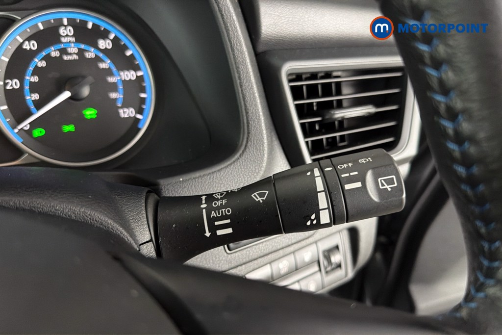 Nissan Leaf Acenta Automatic Electric Hatchback - Stock Number (1646582) - 7th supplementary image