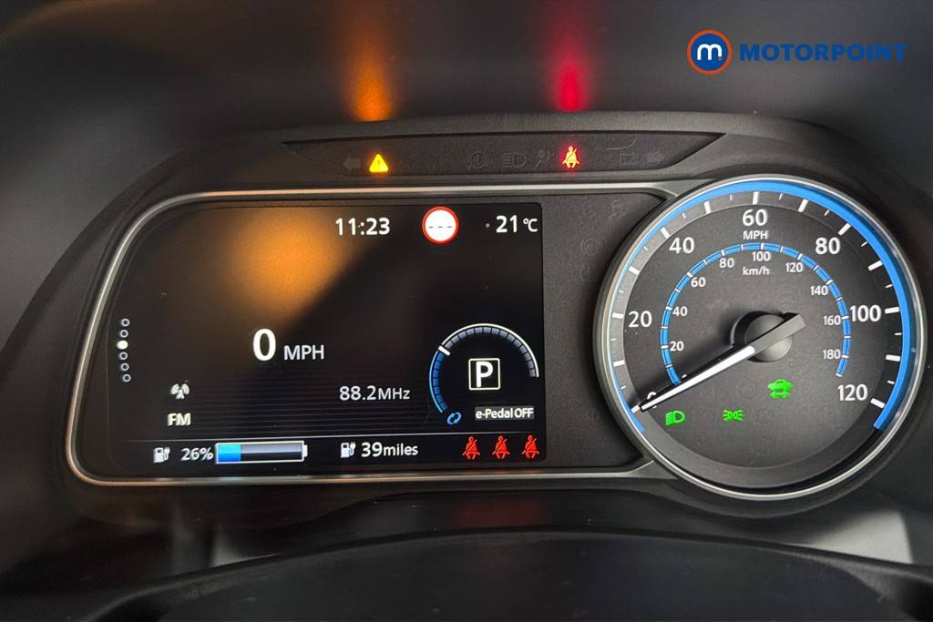Nissan Leaf Acenta Automatic Electric Hatchback - Stock Number (1646582) - 8th supplementary image