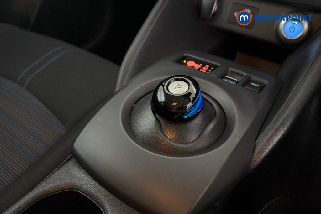 Nissan Leaf Acenta Automatic Electric Hatchback - Stock Number (1646582) - 15th supplementary image