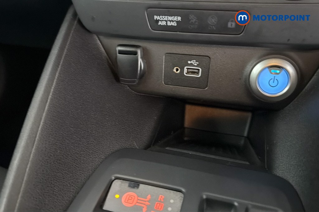 Nissan Leaf Acenta Automatic Electric Hatchback - Stock Number (1646582) - 17th supplementary image