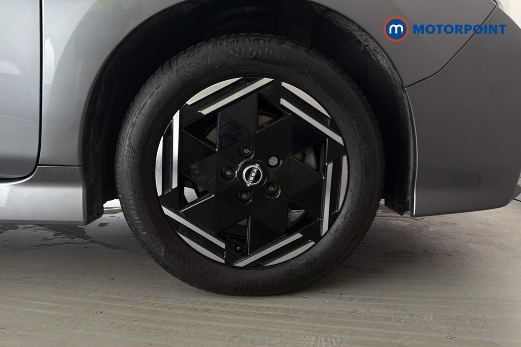 Nissan Leaf Acenta Automatic Electric Hatchback - Stock Number (1646582) - 50th supplementary image