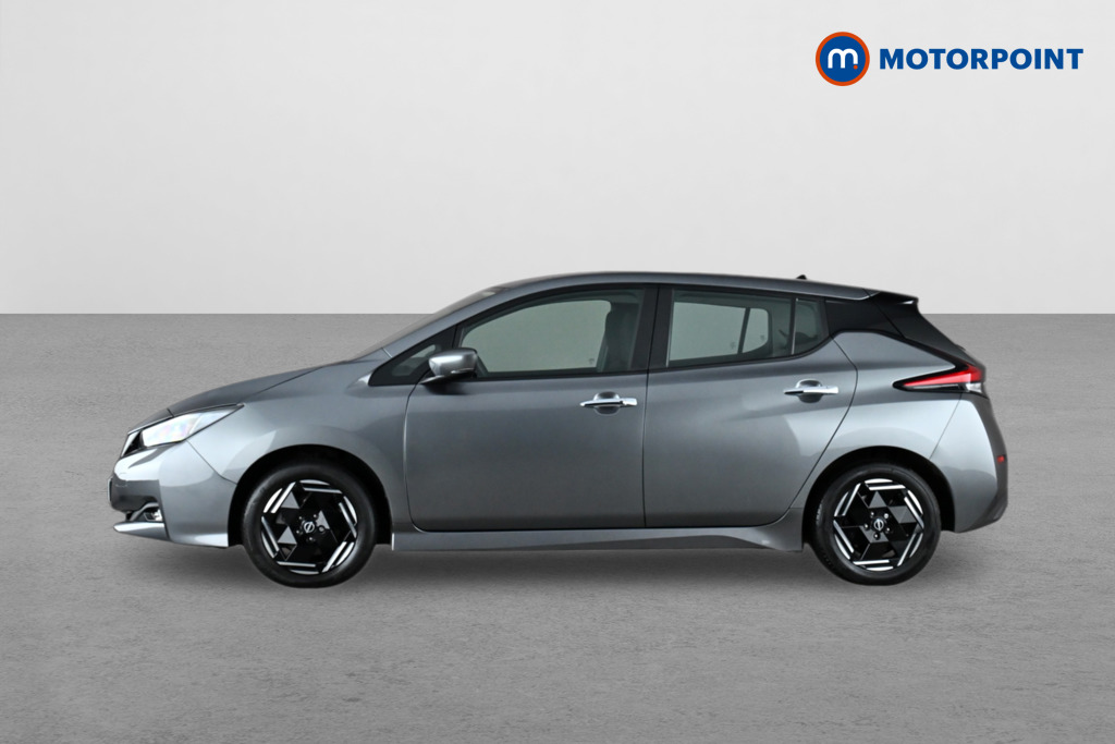 Nissan Leaf Acenta Automatic Electric Hatchback - Stock Number (1646582) - Passenger side