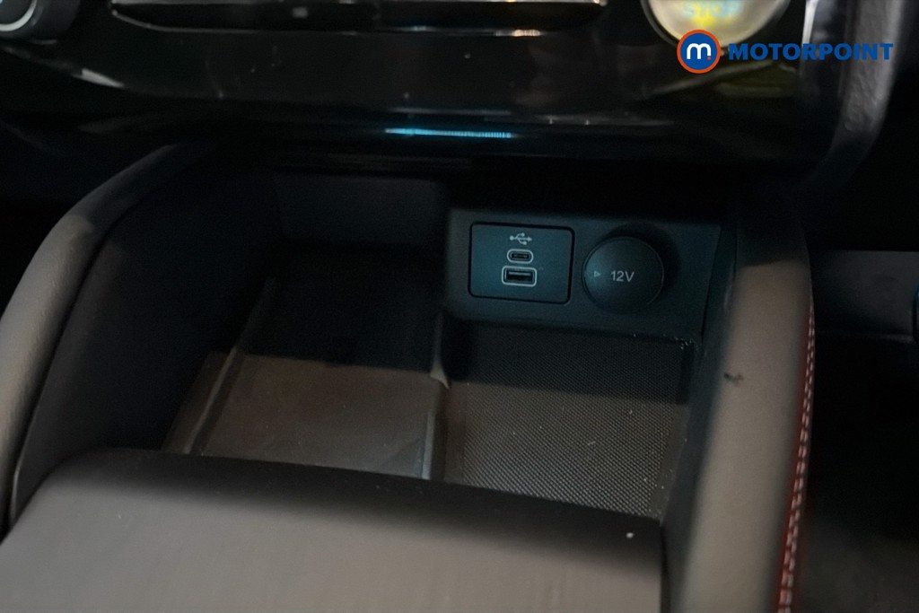 Ford Kuga St-Line Automatic Petrol-Electric Hybrid SUV - Stock Number (1646685) - 17th supplementary image