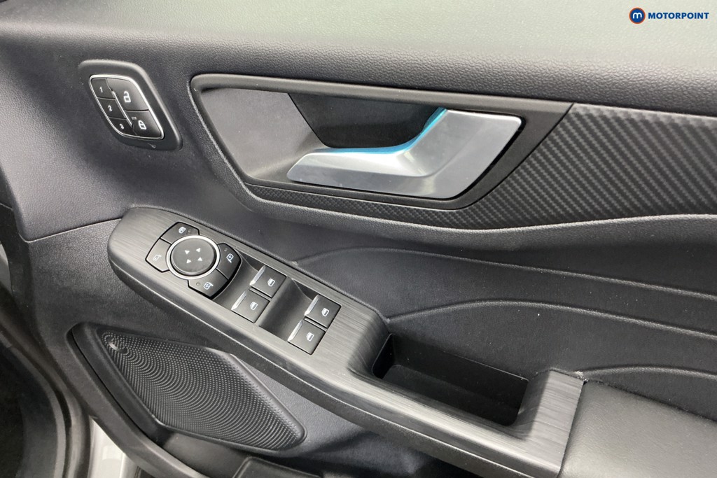 Ford Kuga St-Line Automatic Petrol-Electric Hybrid SUV - Stock Number (1646687) - 25th supplementary image
