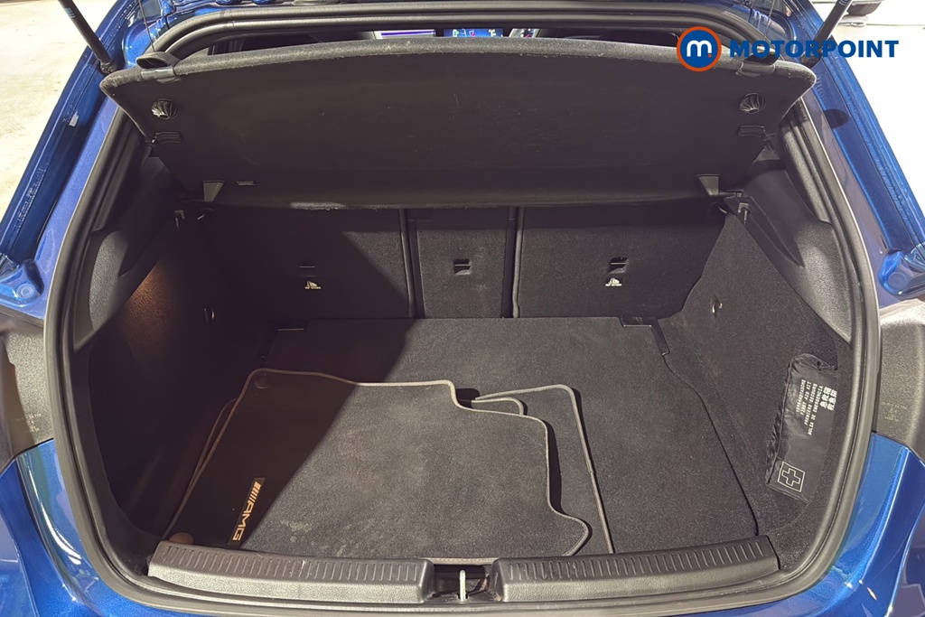 Mercedes-Benz A Class Amg Line Automatic Petrol Hatchback - Stock Number (1646769) - 30th supplementary image