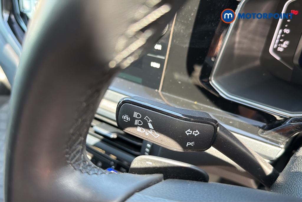 Volkswagen Taigo R-Line Automatic Petrol SUV - Stock Number (1646785) - 5th supplementary image
