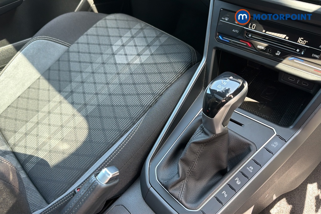 Volkswagen Taigo R-Line Automatic Petrol SUV - Stock Number (1646785) - 15th supplementary image