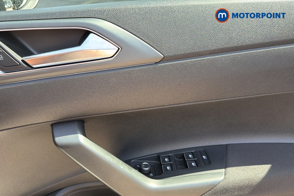 Volkswagen Taigo R-Line Automatic Petrol SUV - Stock Number (1646785) - 19th supplementary image