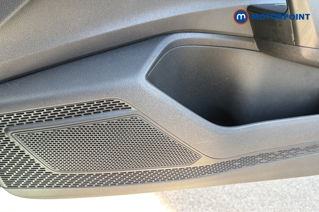 Volkswagen Taigo R-Line Automatic Petrol SUV - Stock Number (1646785) - 21st supplementary image