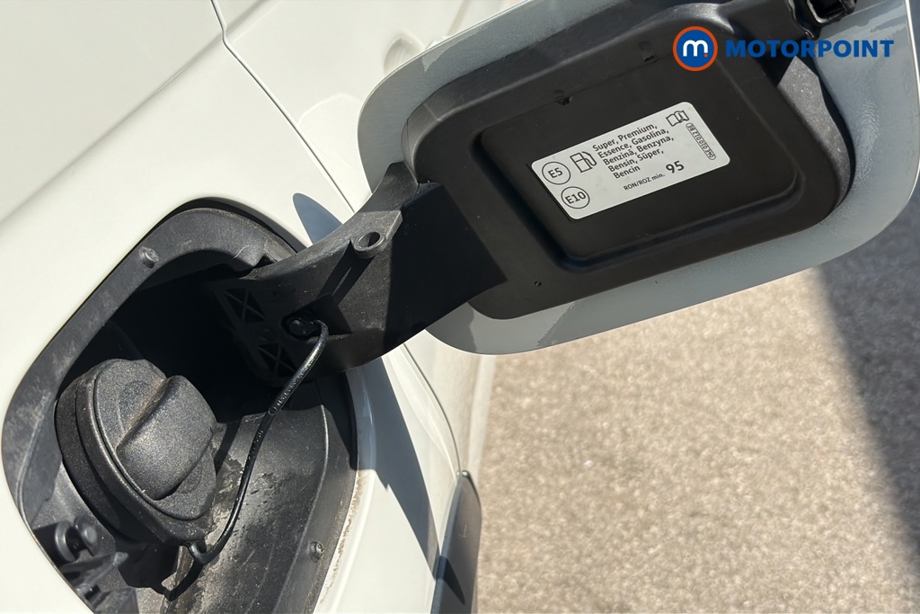 Volkswagen Taigo R-Line Automatic Petrol SUV - Stock Number (1646785) - 41st supplementary image
