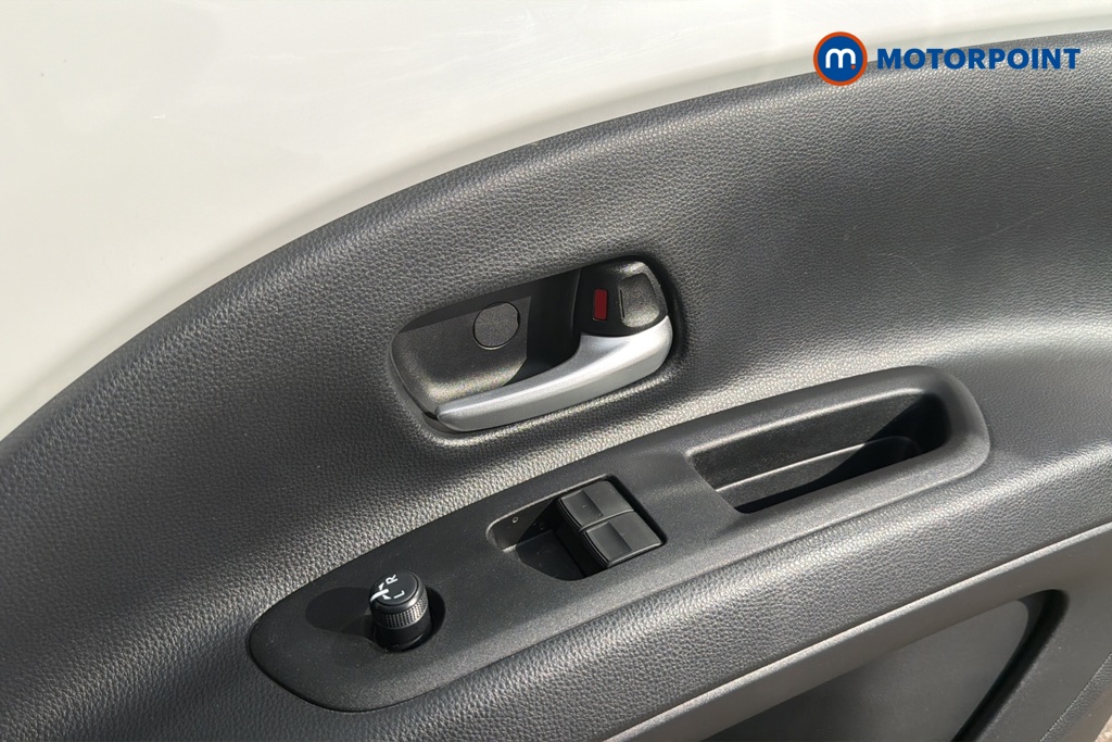 Toyota Aygo X Edge Manual Petrol Hatchback - Stock Number (1646858) - 19th supplementary image