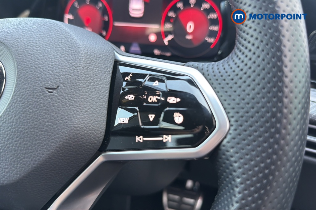 Volkswagen Golf R-Line Automatic Diesel Hatchback - Stock Number (1647016) - 3rd supplementary image