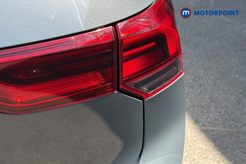 Volkswagen Golf R-Line Automatic Diesel Hatchback - Stock Number (1647016) - 36th supplementary image
