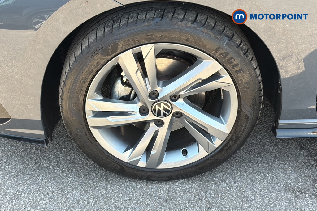 Volkswagen Golf R-Line Automatic Diesel Hatchback - Stock Number (1647016) - 44th supplementary image