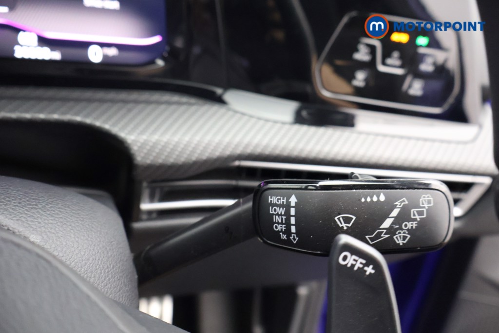 Volkswagen Golf R Automatic Petrol Hatchback - Stock Number (1647080) - 6th supplementary image