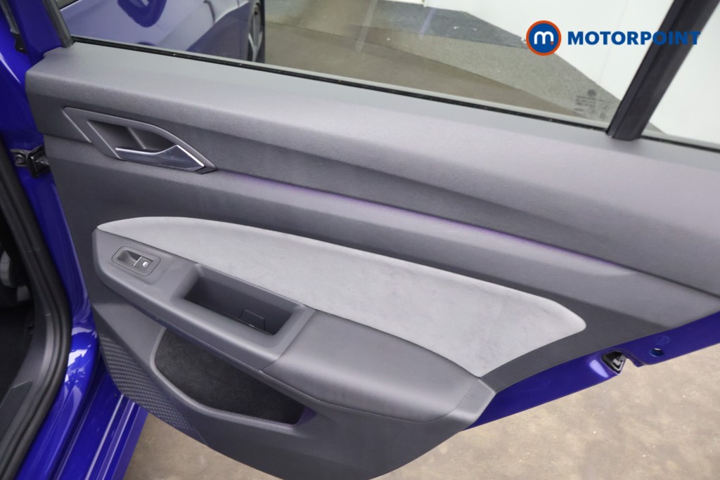 Volkswagen Golf R Automatic Petrol Hatchback - Stock Number (1647080) - 16th supplementary image