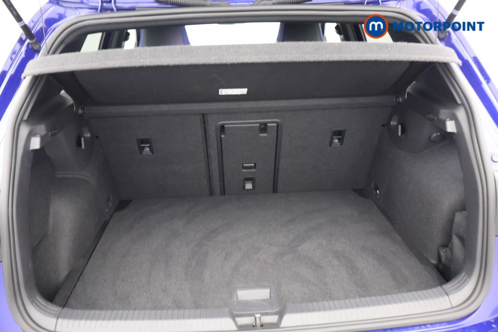 Volkswagen Golf R Automatic Petrol Hatchback - Stock Number (1647080) - 19th supplementary image