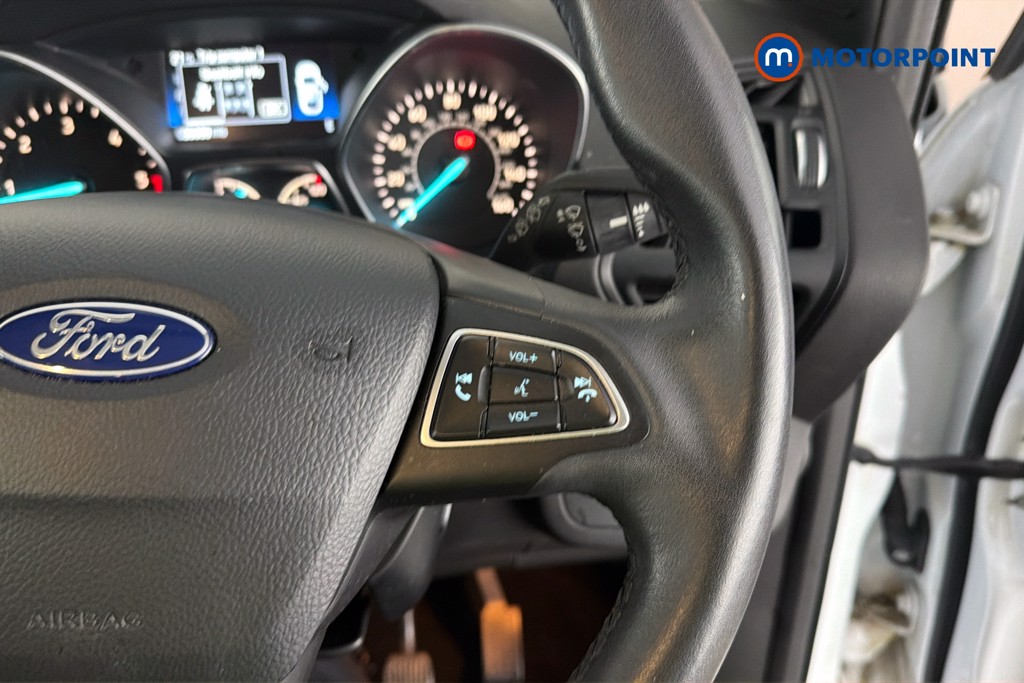 Ford Kuga Zetec Manual Diesel SUV - Stock Number (1647104) - 4th supplementary image