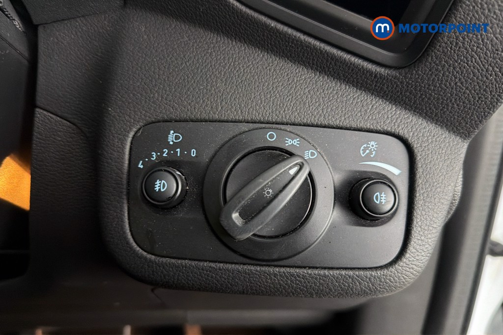 Ford Kuga Zetec Manual Diesel SUV - Stock Number (1647104) - 18th supplementary image