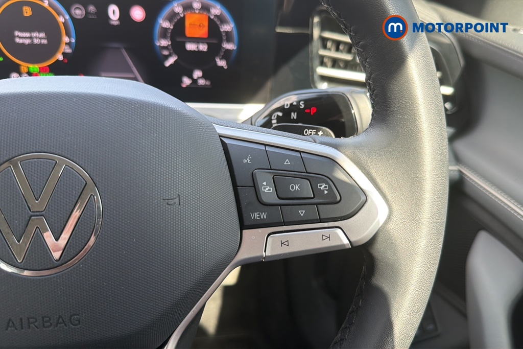 Volkswagen Passat Life Automatic Petrol Plug-In Hybrid Estate - Stock Number (1647522) - 3rd supplementary image