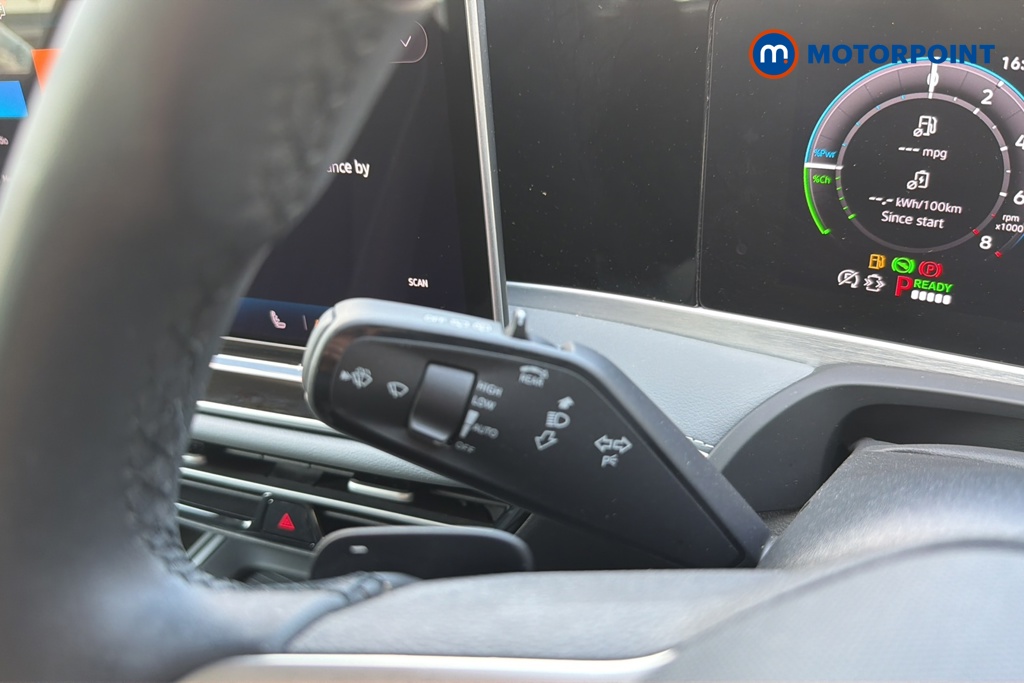 Volkswagen Passat Life Automatic Petrol Plug-In Hybrid Estate - Stock Number (1647522) - 5th supplementary image