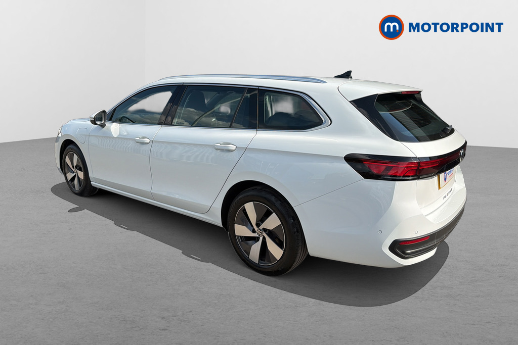 Volkswagen Passat Life Automatic Petrol Plug-In Hybrid Estate - Stock Number (1647522) - Drivers side rear corner
