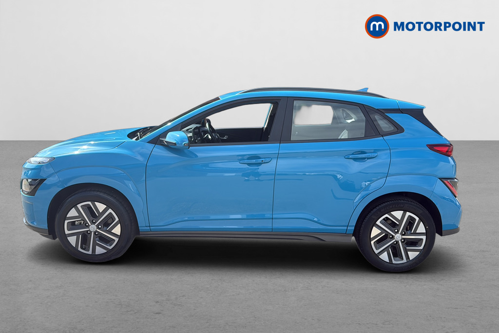 Hyundai Kona Se Connect Automatic Electric SUV - Stock Number (1597756) - Drivers side