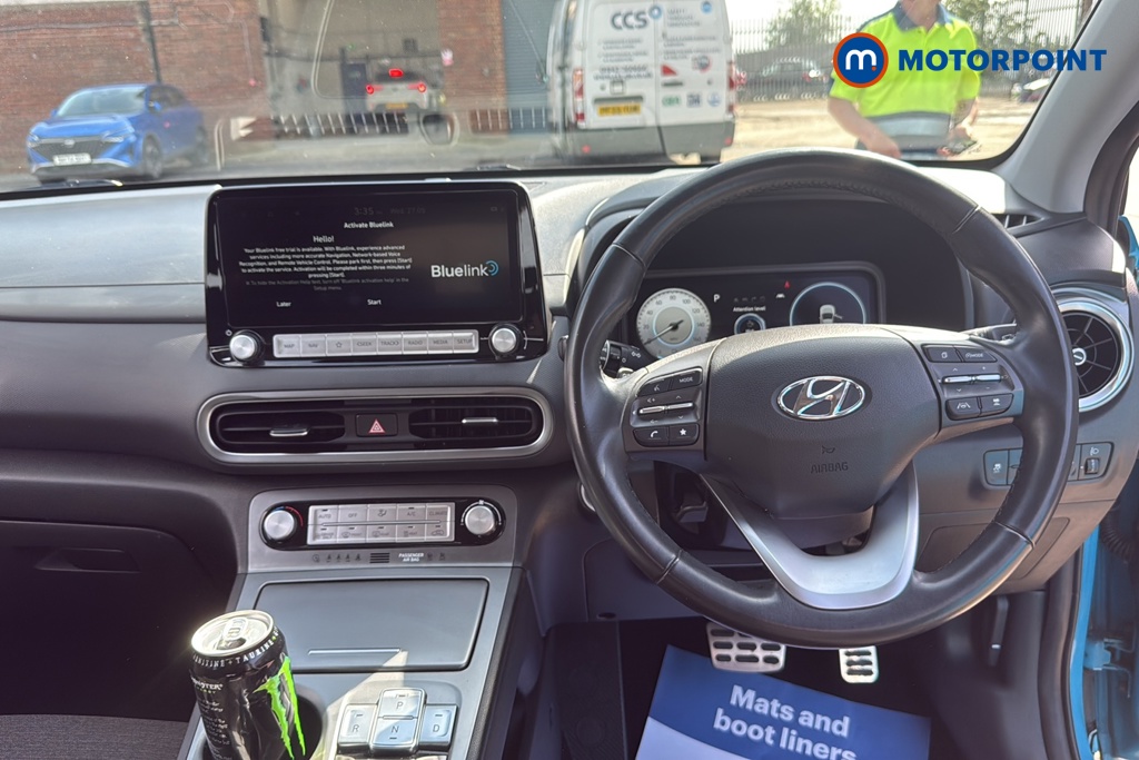Hyundai Kona Se Connect Automatic Electric SUV - Stock Number (1597756) - 1st supplementary image