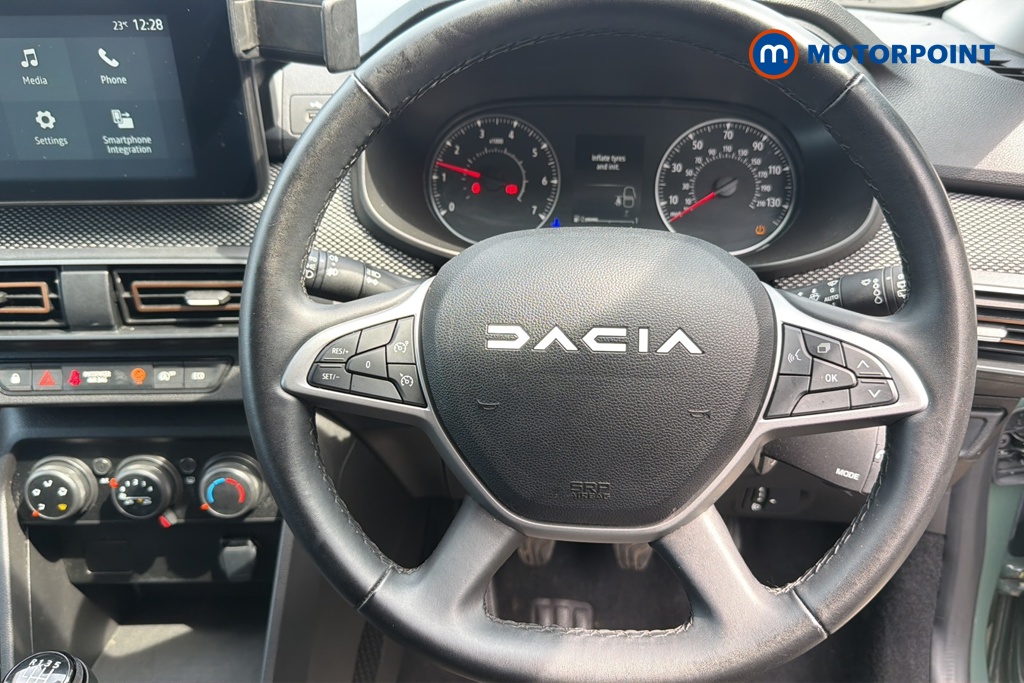 Dacia Sandero Stepway Expression Manual Petrol Hatchback - Stock Number (1619087) - 2nd supplementary image