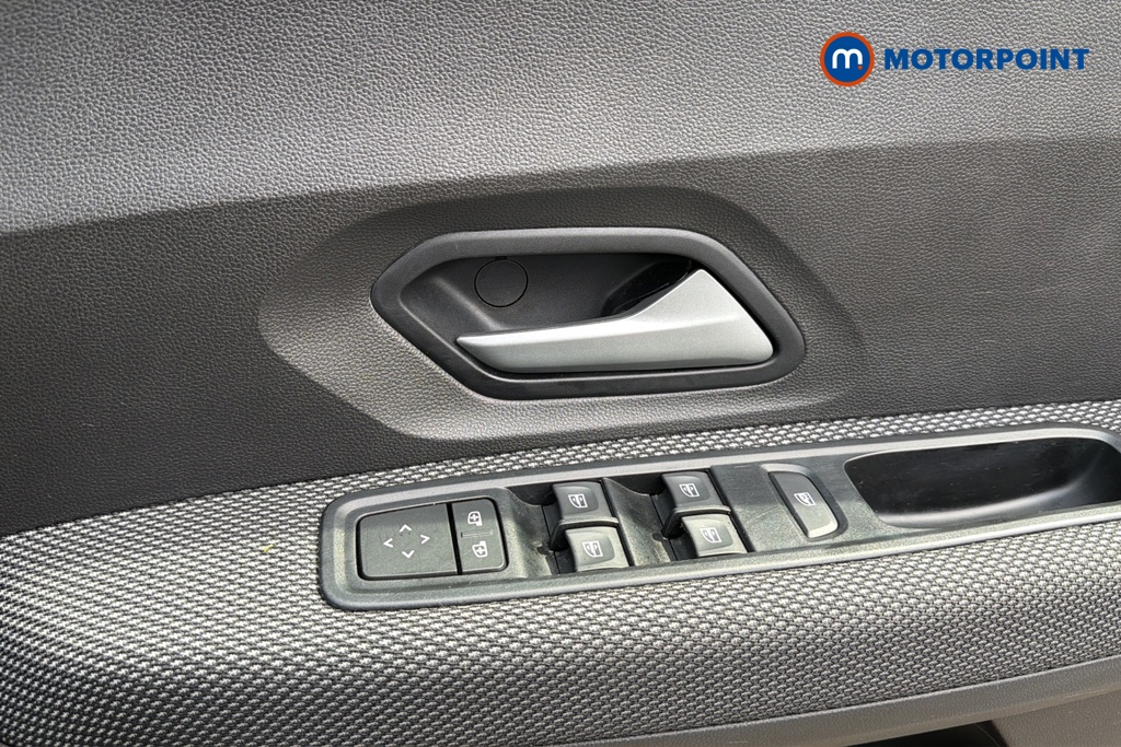 Dacia Sandero Stepway Expression Manual Petrol Hatchback - Stock Number (1619087) - 19th supplementary image