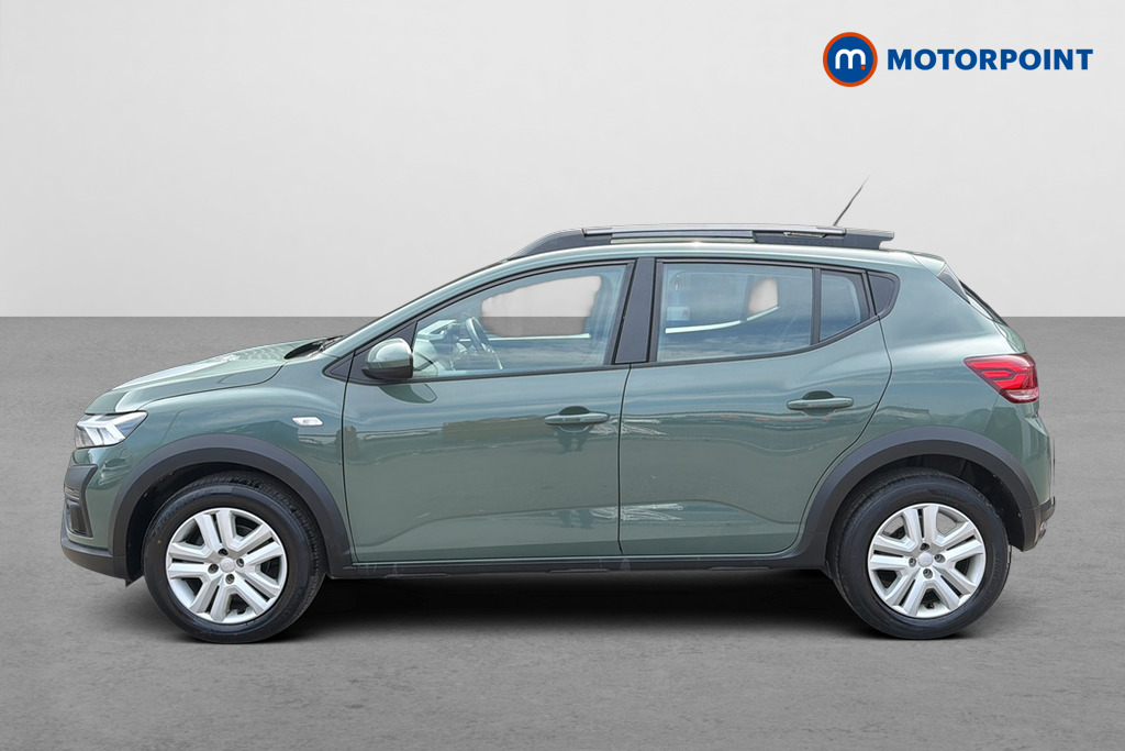Dacia Sandero Stepway Expression Manual Petrol Hatchback - Stock Number (1619087) - Drivers side