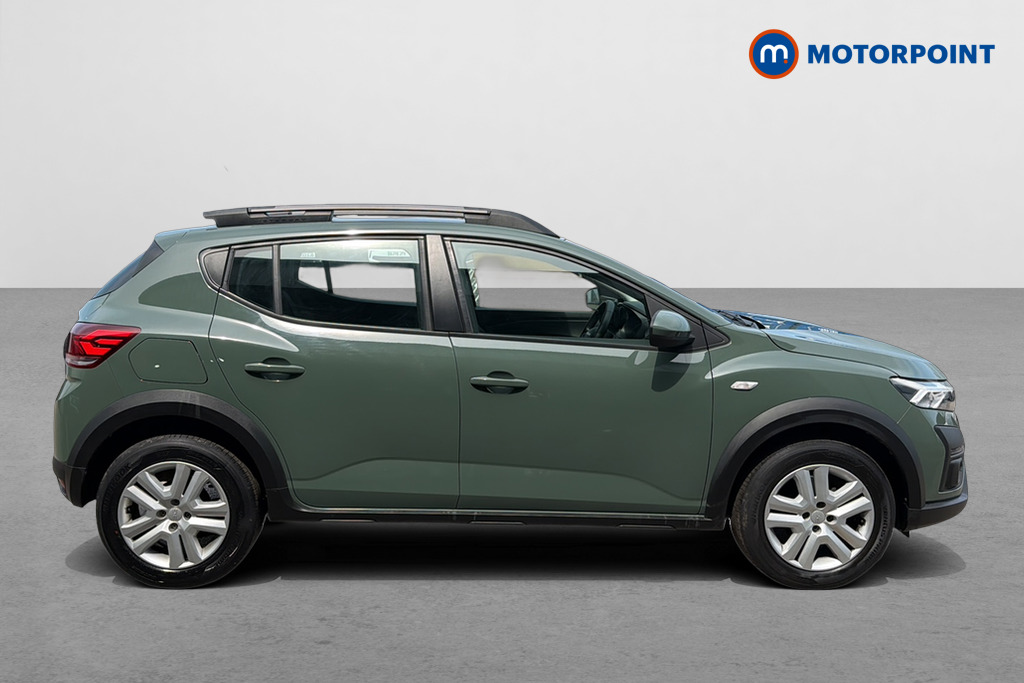 Dacia Sandero Stepway Expression Manual Petrol Hatchback - Stock Number (1619087) - Passenger side