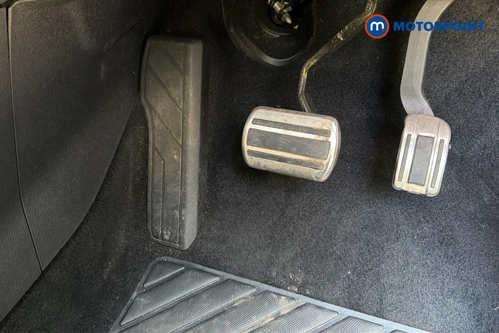 Peugeot 3008 GT Automatic Petrol SUV - Stock Number (1630455) - 24th supplementary image